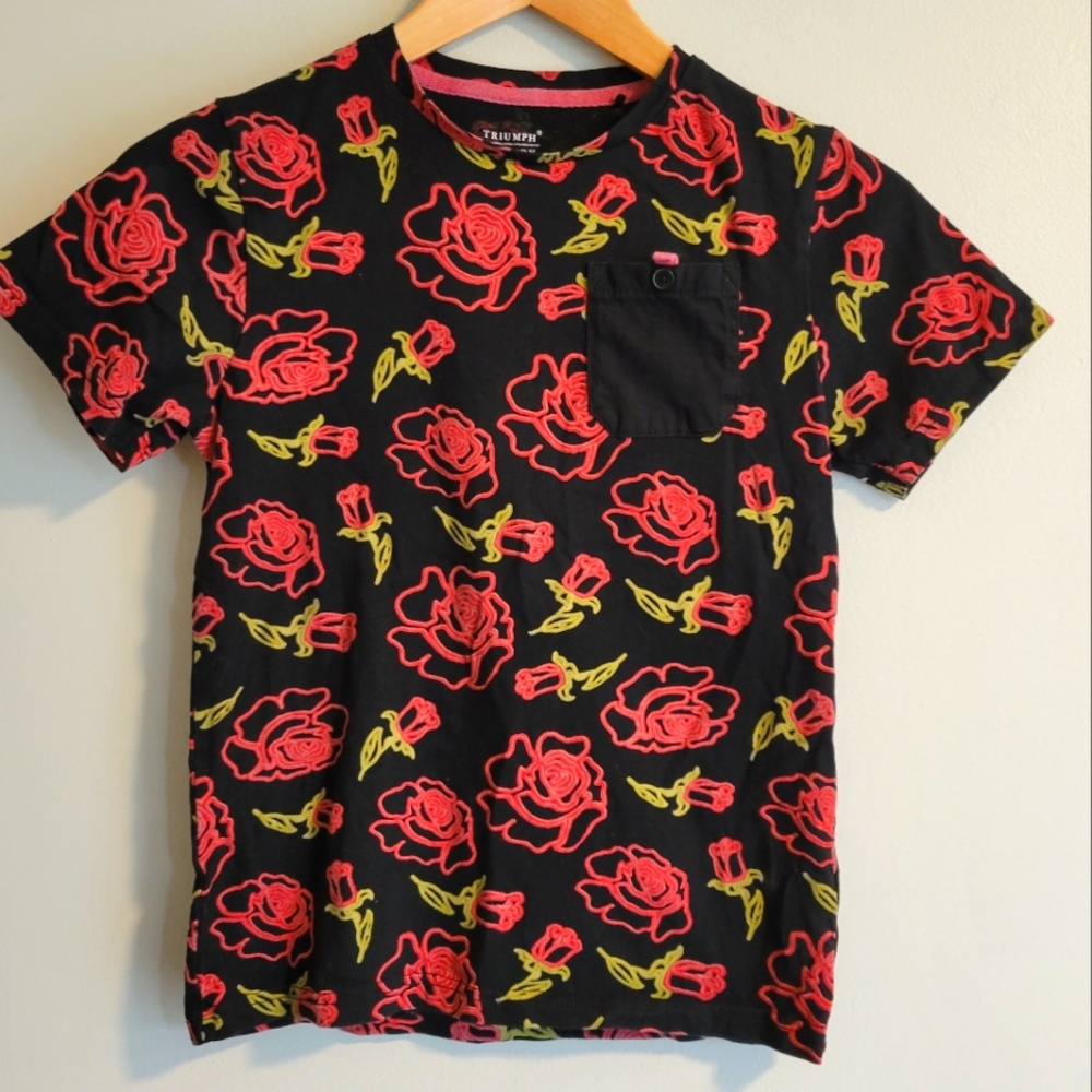 Triumph Over Tragedy Boys Rose T-Shirt, M